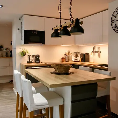 Aquarelle Apartment
